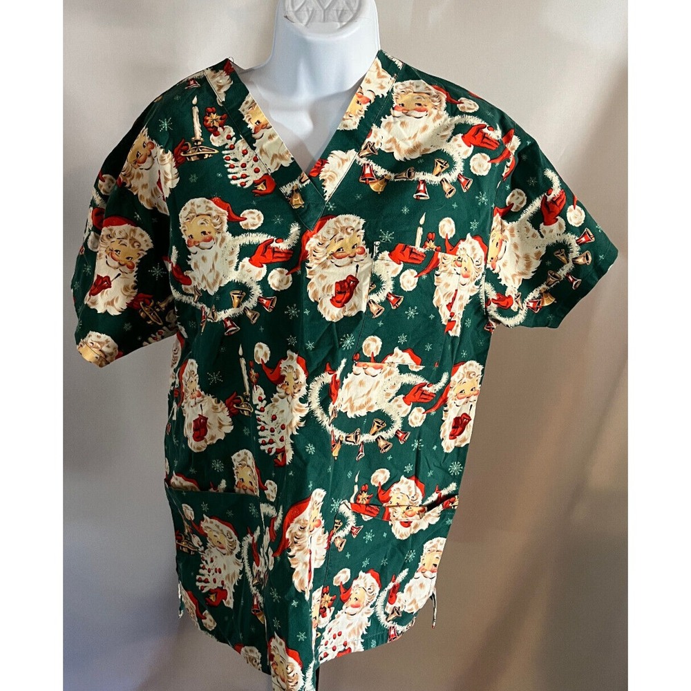 Peaches Uniform Scrub‎ Top Size Small Christmas Santa Claus